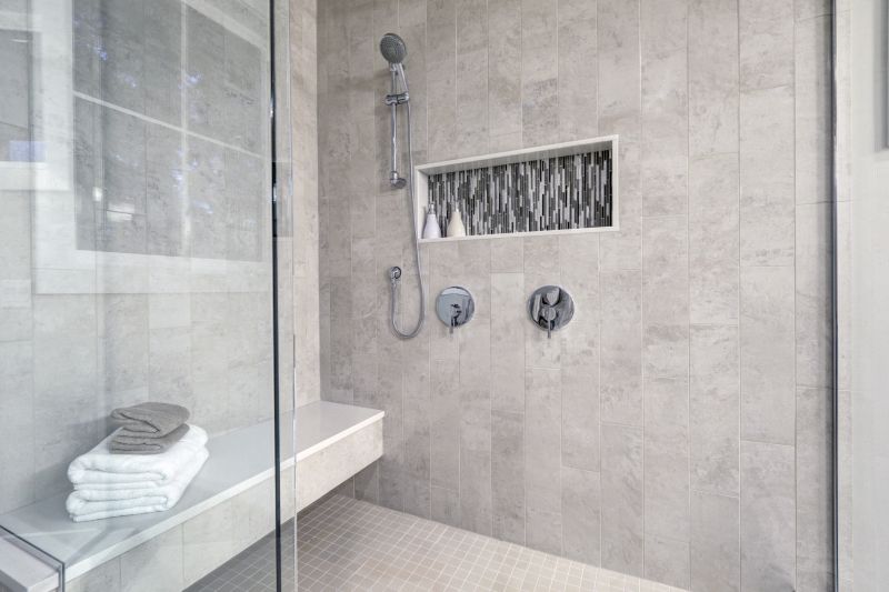 Open Shower with Niche